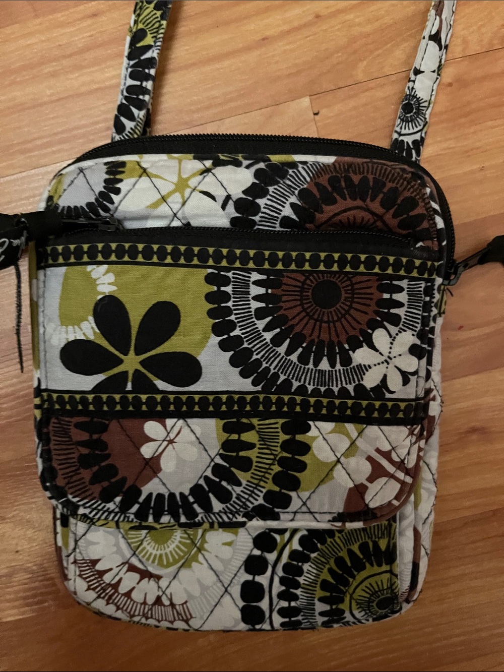Vera Bradley Cocoa Moss Mini Hipster Crossbody Strap Quilted Adjustable Bag